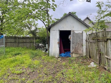 407 W Texas St, Denison, TX 75020 - photo 4