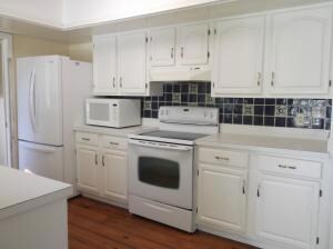 Tiede Kitchen 2