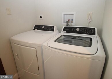 621 W Ridge Pike, Royersford, PA 19468 - photo 7