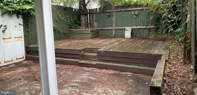 547 N 11th St, Reading, PA 19604 - photo 6