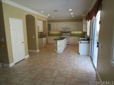 31676 Weibel Cir, Temecula, CA 92591 - photo 3