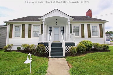 1523 W Virginia Ave, Dunbar, WV 25064 - photo 3