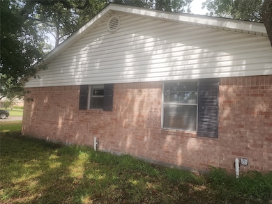 5615 Beechnut St, Houston, TX 77096 - photo 3