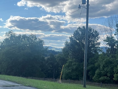 653 Todd Hollow Rd, Lebanon, VA 24266 - photo 5