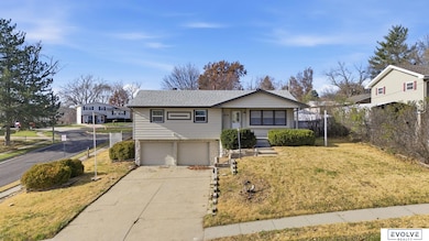 7416 S 85th St, La Vista, NE 68128 - photo 3