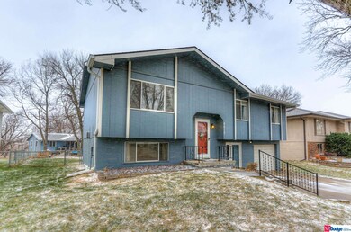 4617 N 130th Cir, Omaha, NE 68164 - photo 2