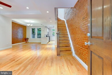 3304 Park Place NW, Washington, DC 20010 - photo 2