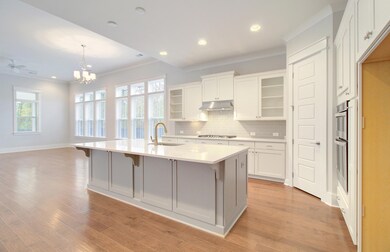 Kitchen will have Cabinets to Ceiling