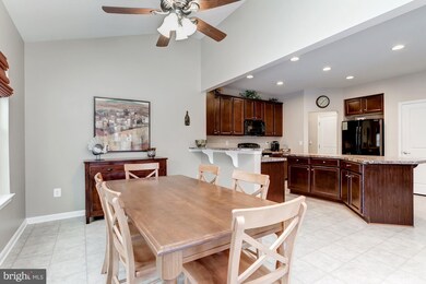 1105 Sassafras Cir, Eldersburg, MD 21784 - photo 7