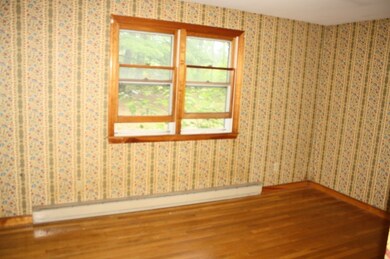 25 Bernardo Dr, Montague, MA 01351 - photo 7