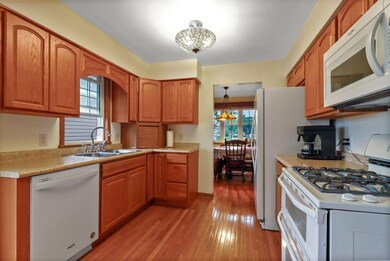 139 Concord Ct, Dyer, IN 46311 - photo 4