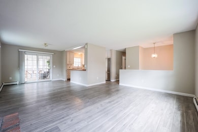 4 Pioneer Dr, Nashua, NH 03062 - photo 3