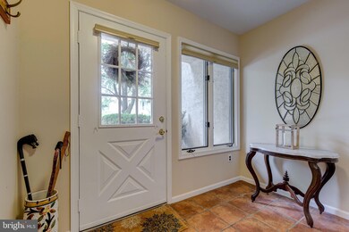 652 Niblick Ln unit 5, Wallingford, PA 19086 - photo 5