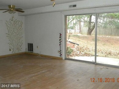 205 Erin Way unit T3, Reisterstown, MD 21136 - photo 2