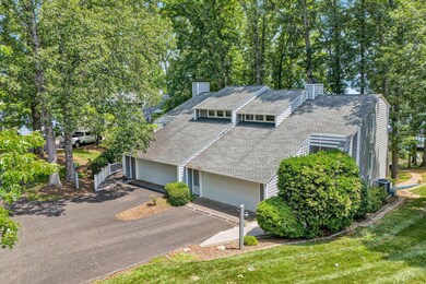Front of 450 Anchor Dr