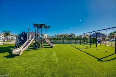 2913 Tuscan Dr unit 203, Cape Coral, FL 33909 - photo 6