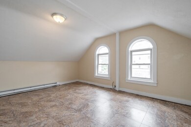 57 Fox St, Worcester, MA 01604 - photo 5