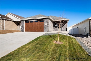 4005 Saddleback Ln, Cheyenne, WY 82001 - photo 2