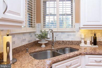 6700 Purple Martin Ct, Sykesville, MD 21784 - photo 6