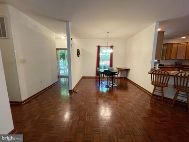 8795 Lowell Rd unit UPPER, Pomfret, MD 20675 - photo 5