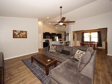 217 Sugarberry Ln, Moncks Corner, SC 29461 - photo 4