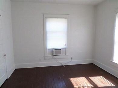 605 E Springer Ave unit 4, Guthrie, OK 73044 - photo 4