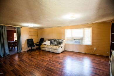 07 - Living Room