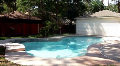 15707 Canterbury Forest Dr, Tomball, TX 77377 - photo 7