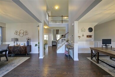 Two-story entryway