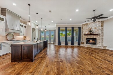 5613 Cuero Dr, Granbury, TX 76049 - photo 7