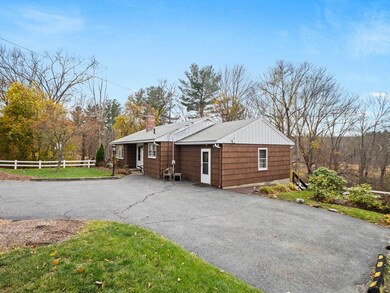 132 W Main St, Northborough, MA 01532 - photo 3