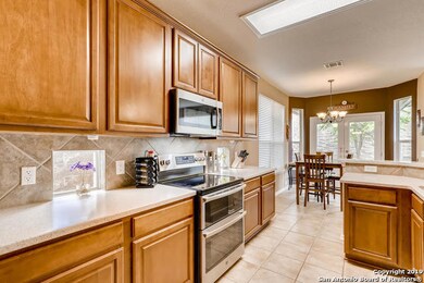21850 Dolomite Dr, San Antonio, TX 78259 - photo 4