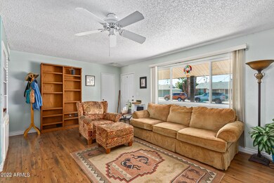 0003-04 - Desert Hills