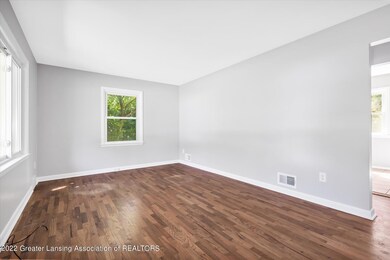 11-1407-Franklin-st-WindowStill-Real-Est