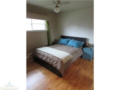 2801 Chatham Rd, Lansing, MI 48910 - photo 6