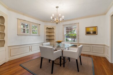 137 Temple St, West Newton, MA 02465 - photo 3