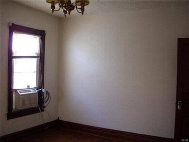 2042 Hanover Ave unit 2Rear, Allentown, PA 18109 - photo 7