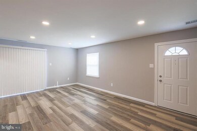 9165 Hitching Post Ln unit A, Laurel, MD 20723 - photo 5