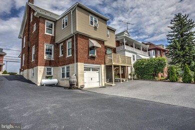 224 E Main St, New Holland, PA 17557 - photo 4