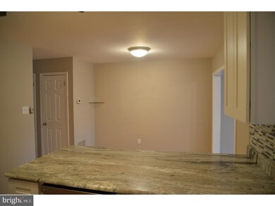 725 Ricks Cir, Brookhaven, PA 19015 - photo 6