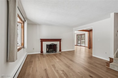 3901 Ellendale Rd, Chagrin Falls, OH 44022 - photo 3