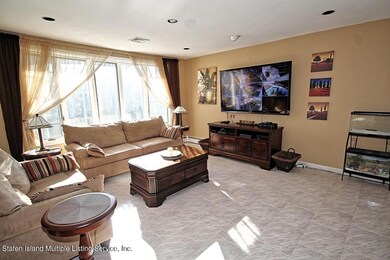 131 Weaver St, Staten Island, NY 10312 - photo 5