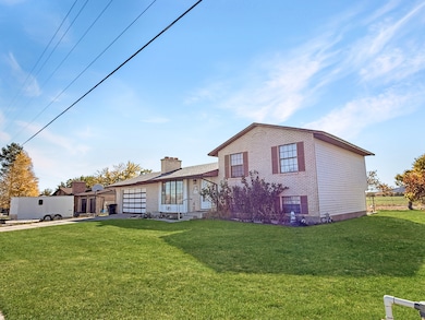 255 W 500 S, Ferron, UT 84523 - photo 2