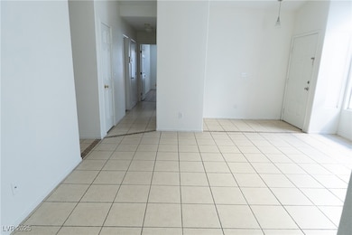 8433 Cinnamon Hill Ave, Las Vegas, NV 89129 - photo 5