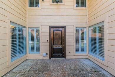 10223 Briar Rose Dr, Houston, TX 77042 - photo 3