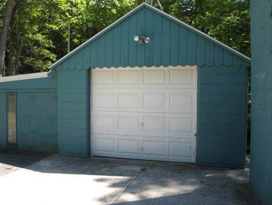 Garage/Wood Storage