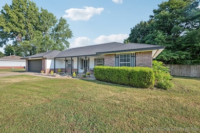 9305 E Cherry Ln, Claremore, OK 74019 - photo 3