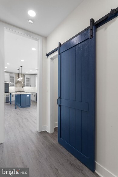 1718 Meadowbrook Rd, Feasterville-Trevose, PA 19053 - photo 5