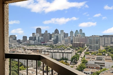 La Tour Condominiums unit 1906, Dallas, TX 75204 - photo 5