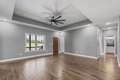 83 Watson Ct, Leoma, TN 38468 - photo 4